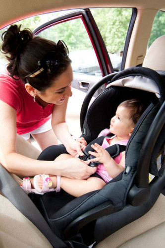 Babyskydd i bilen