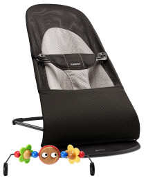 BABYBJÖRN, Balance Soft, Babysitter + Träleksak, Svart/Grå, Paket