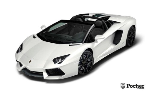 Pocher Lamborghini Aventador Roadster 1:8 Vit