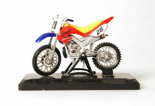 Mc Cross 1:18 sorterade färger
