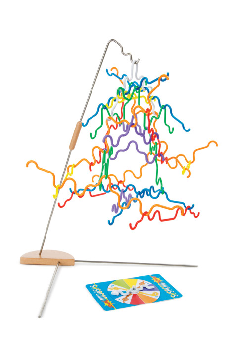 Melissa & Doug, Suspend junior