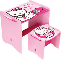 Hello Kitty, Skrivbord & Stol